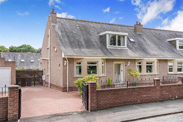 4 Bedroom Semi-Detached House For Sale In Annan Street, Motherwell, ML1