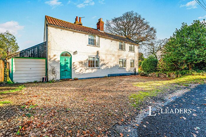 3 Bedroom Detached House To Rent In Mill Hill, Salhouse, NR13
