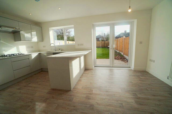 3 Bedroom Semi-Detached House To Rent In Alder Grove, Chester, Cheshire, CH2