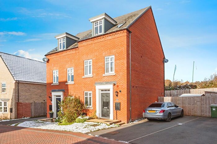 3 Bedroom Semi-Detached House For Sale In High Lee Grove, Flockton, Wakefield, WF4