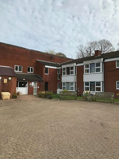1 Bedroom Flat To Rent In Ravensthorpe, Astley Village, Lancashire, PR7