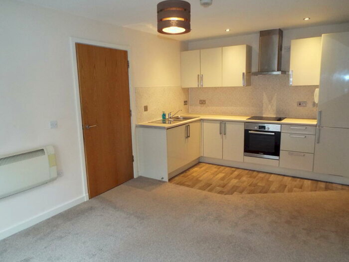 1 Bedroom Apartment To Rent In Canal House, Cardiff Bay, CF10