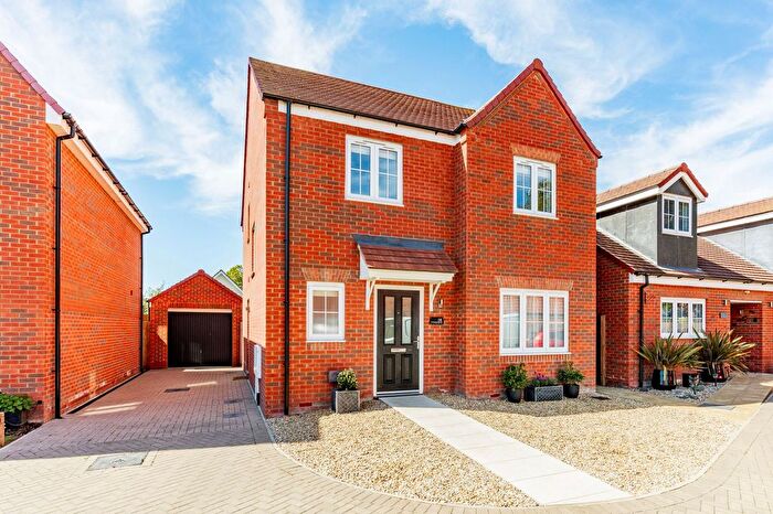 4 Bedroom Detached House For Sale In Hawthorn Drive, Sprowston, NR13