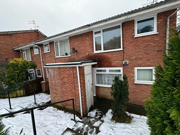 1 Bedroom Flat To Rent In Cross Hey Avenue, Noctorum, Wirral, CH43