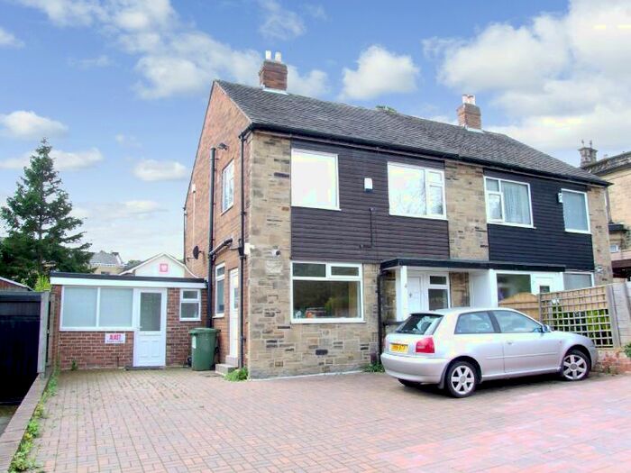 3 Bedroom Semi-Detached House To Rent In Harehills Lane, Chapel Allerton, Leeds, LS7