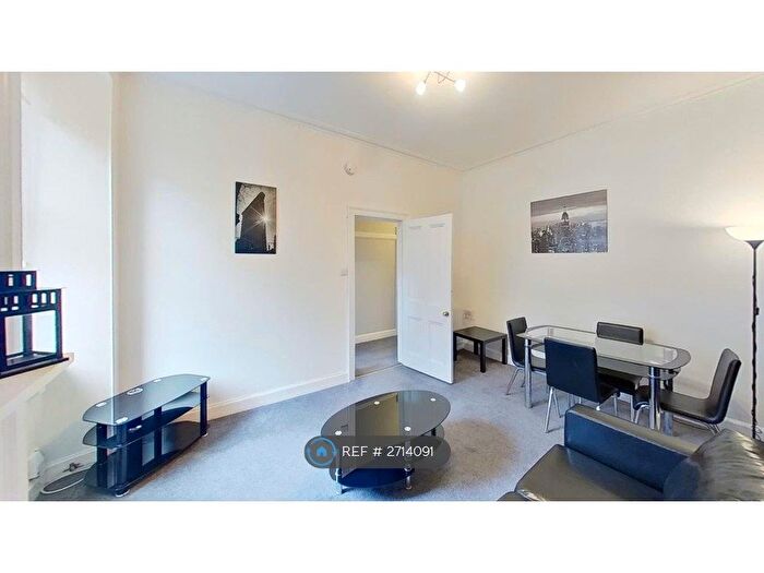 1 Bedroom Flat To Rent In Bryson Road, Edinburgh, EH11