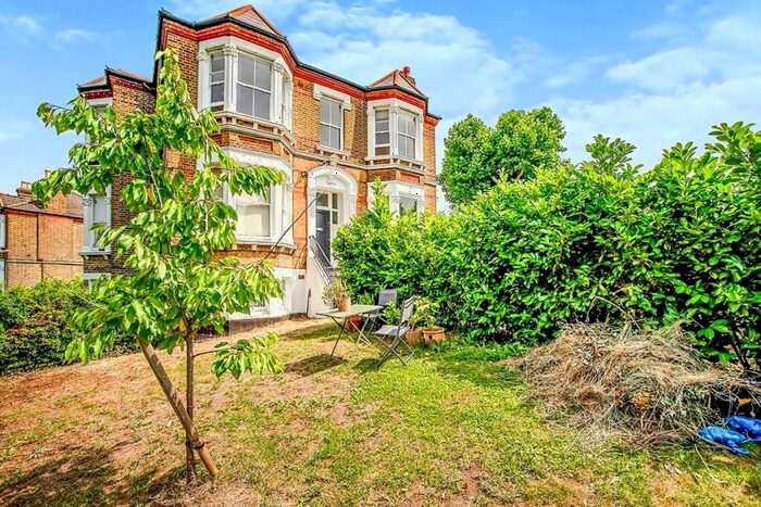 2 Bedroom Detached House To Rent In Pepys Road, London, SE14