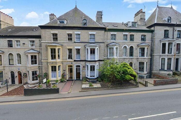 1 Bedroom Flat To Rent In Broomfield Terrace, Whitby, YO21