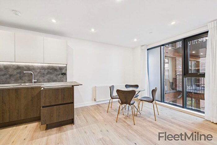 2 Bedroom Flat To Rent In The Regent, Shadwell Street, Birmingham, B4