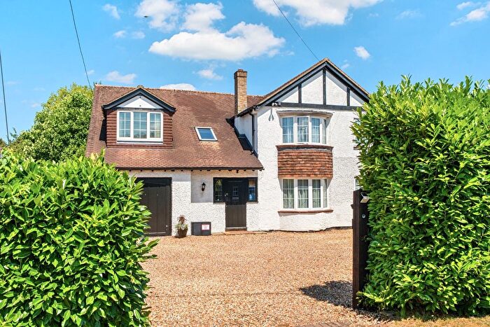 5 Bedroom Detached House For Sale In Northern Woods, Flackwell Heath, High Wycombe, HP10