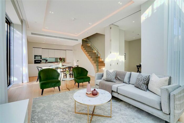 3 Bedroom Flat To Rent In Lillie Square, London, SW6