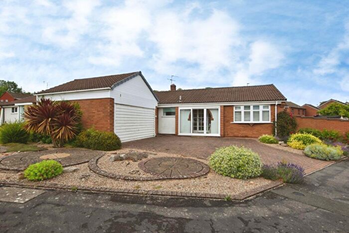2 Bedroom Detached Bungalow For Sale In Eyebrook Close, Loughborough, LE11