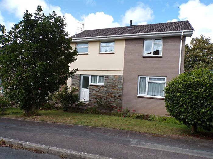 3 Bedroom Link Detached House To Rent In Grieg Drive, Barnstaple, EX32