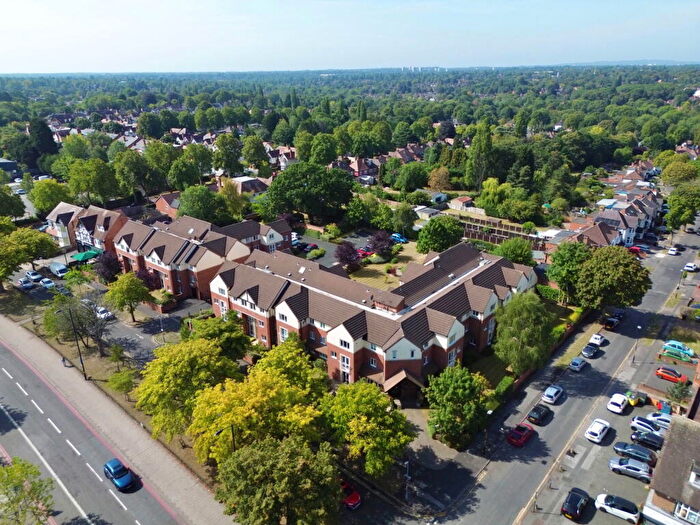 1 Bedroom Retirement Property For Sale In Rivendell Court, Stratford Road, Hall Green, B28