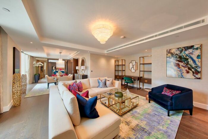 2 Bedroom Terraced House To Rent In Warwick Lane, London, Greater London, W14