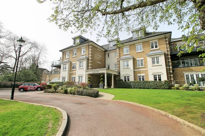 2 Bedroom Flat To Rent In Elder Court, Magpie Hall Road, Bushey Heath, Bushey, WD23