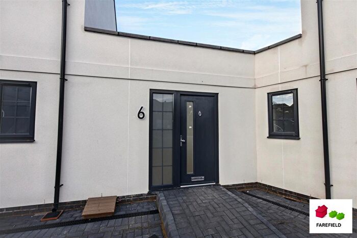 2 Bedroom Bungalow To Rent In Bromyard Terrace, St Johns, WR2