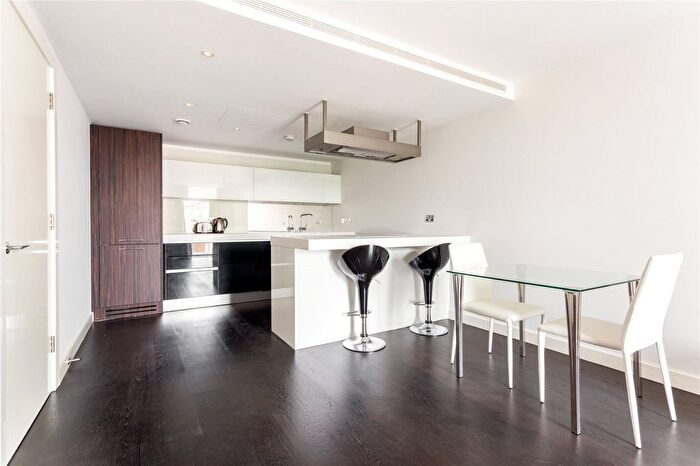 2 Bedroom Flat To Rent In Gatliff Road, Chelsea, SW1W