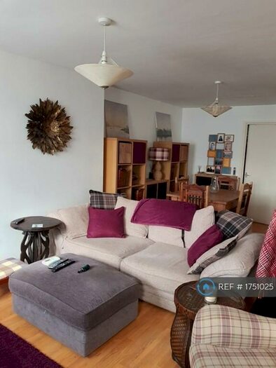 2 Bedroom Flat To Rent In Church Road, Cheltenham, GL52