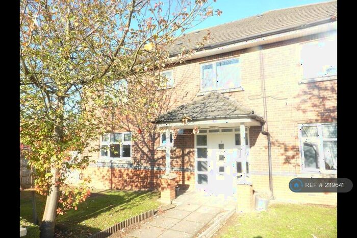 Studio To Rent In Wellfield Road, Hatfield, AL10