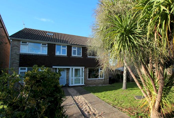 3 Bedroom Semi-Detached House To Rent In The Paddocks, Lancing, BN15