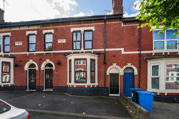 7 Bedroom Terraced House For Sale In Swinburne Street, Derby, DE1