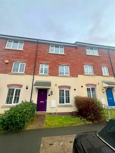 4 Bedroom Property To Rent In Damselfly Road, Northampton, NN4