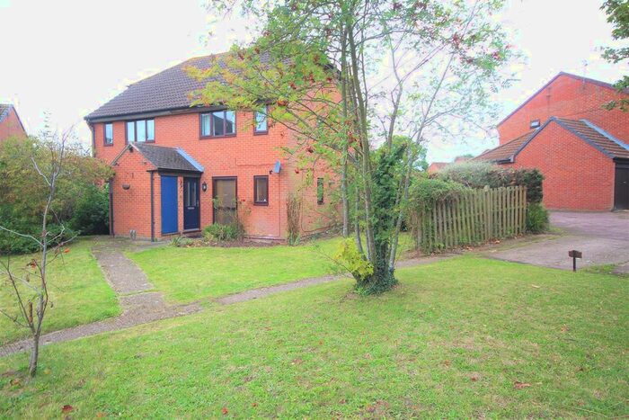 1 Bedroom Maisonette To Rent In Cannock Way, Lower Earley, Reading, RG6