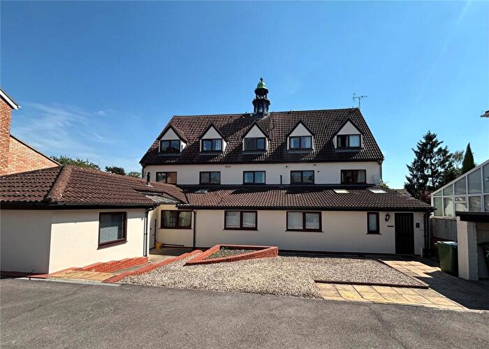 2 Bedroom Flat For Sale In Albany Road, Cheltenham, Gloucestershire, GL50