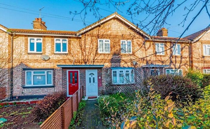 4 Bedroom Terraced House To Rent In Carrington Road, Richmond, TW10