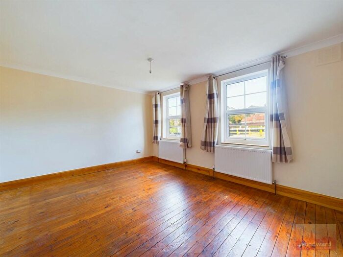 2 Bedroom Flat To Rent In , Lower Road, Harrow, HA2