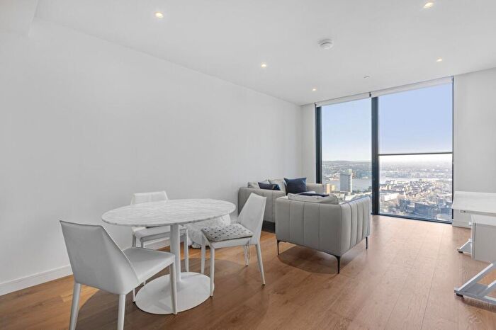 1 Bedroom Apartment For Sale In Marsh Wall, Hampton Tower, E14