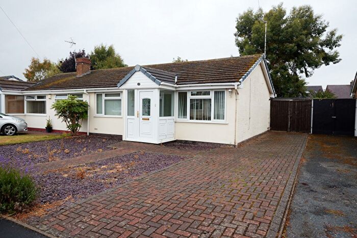 2 Bedroom Bungalow For Sale In Deepmore Close, Burton-On-Trent, DE13