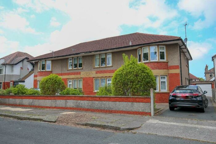 2 Bedroom Flat To Rent In Lodges Grove, Bare, Morecambe, LA4