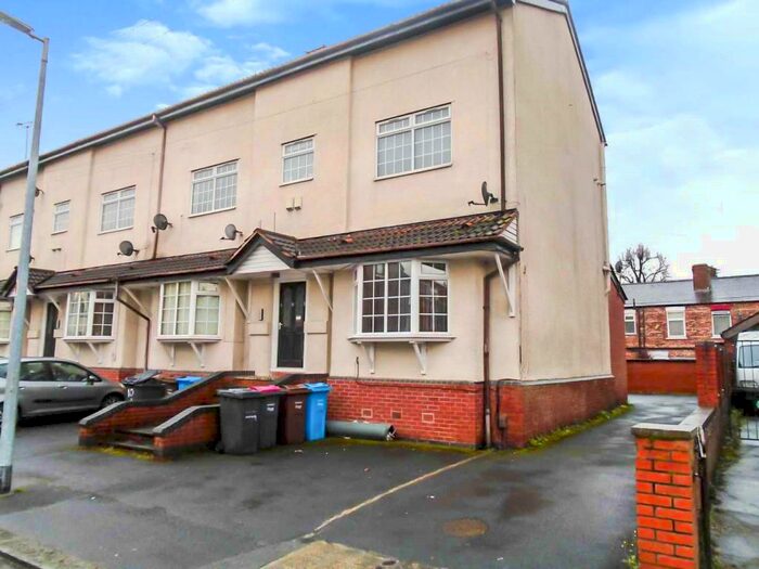 1 Bedroom Flat To Rent In Eldon Place, Eccles, Manchester, M30