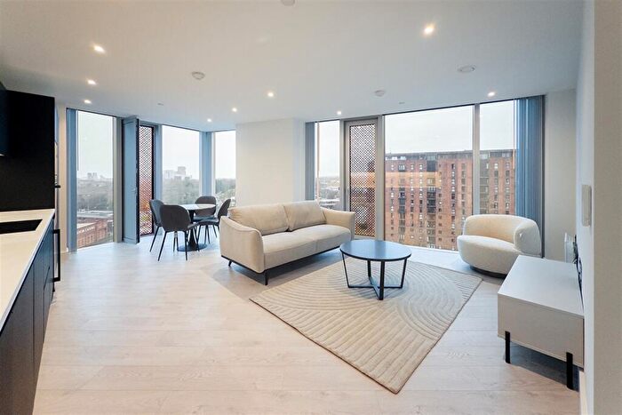 2 Bedroom Apartment To Rent In Vista River Tower, M3