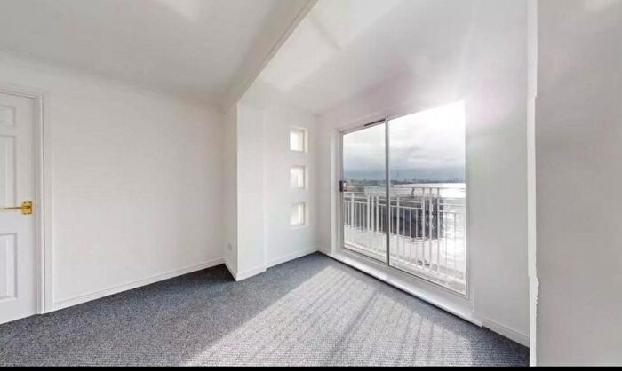 2 Bedroom Flat To Rent In Long Row, South Shields, NE33