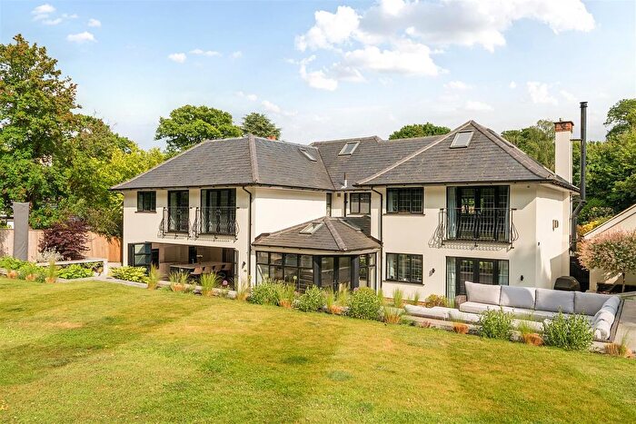 6 Bedroom Detached House For Sale In Bears Den, Kingswood, Surrey, KT20