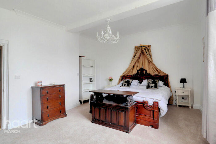 9 Bedroom Detached House For Sale In West End, March, PE15