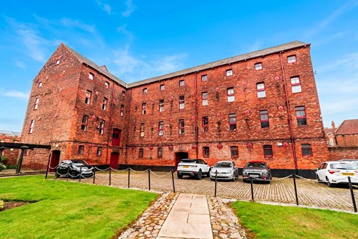 1 Bedroom Flat For Sale In High Street, Hull, HU1