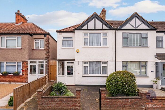 3 Bedroom End Terrace House To Rent In Castleton Road, Mitcham, CR4