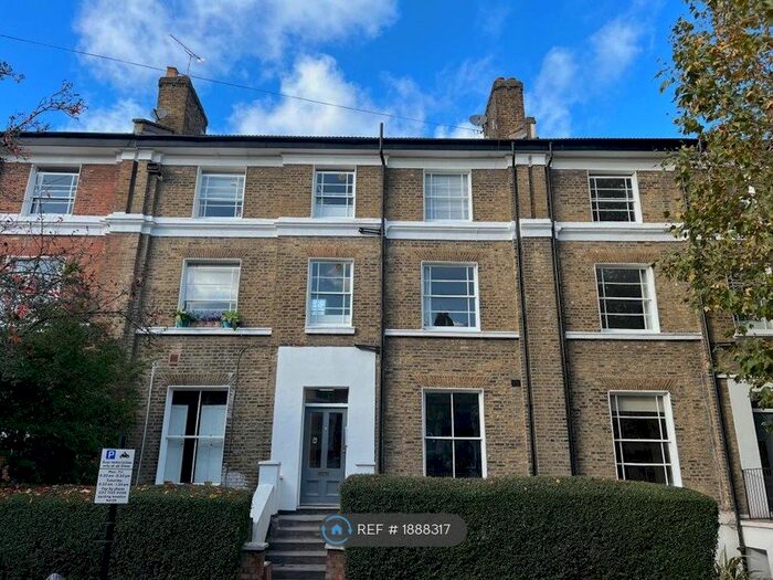 2 Bedroom Flat To Rent In St. John's Villas, London, N19