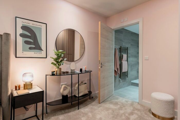 1 Bedroom Flat To Rent In New York Square, Quarry Hill, Leeds, LS2