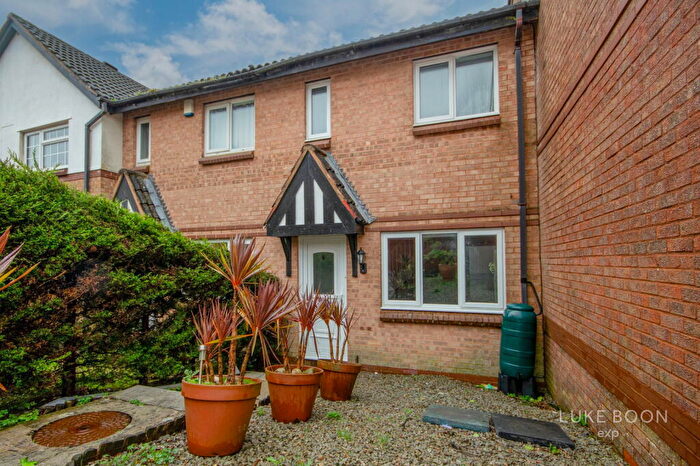 2 Bedroom Terraced House For Sale In Orchard Close, Plympton, PL7