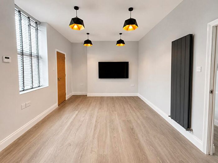 2 Bedroom Flat To Rent In Heaton Road, Heaton, NE6