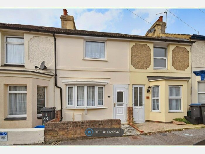 2 Bedroom Terraced House To Rent In Glenfield Road, Dover, CT16