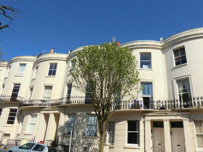 Studio To Rent In Brunswick Road, Hove, East Sussex, BN3