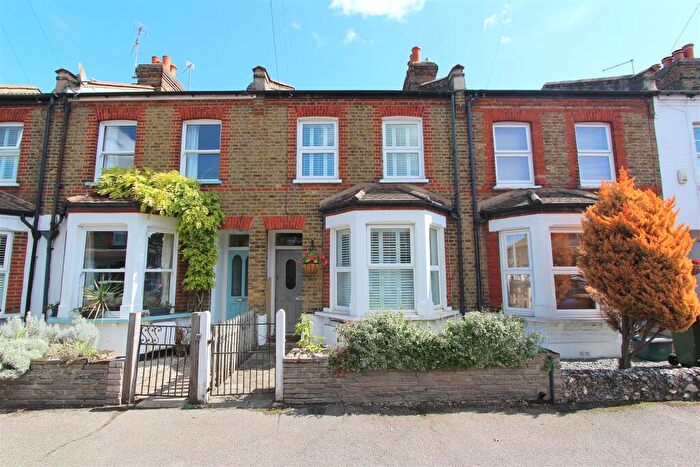 3 Bedroom Terraced House For Sale In Kings Road, Sutton, SM2