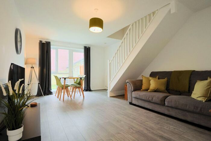 2 Bedroom Property To Rent In Broadcroft, Bradley Stoke, Bristol, BS32