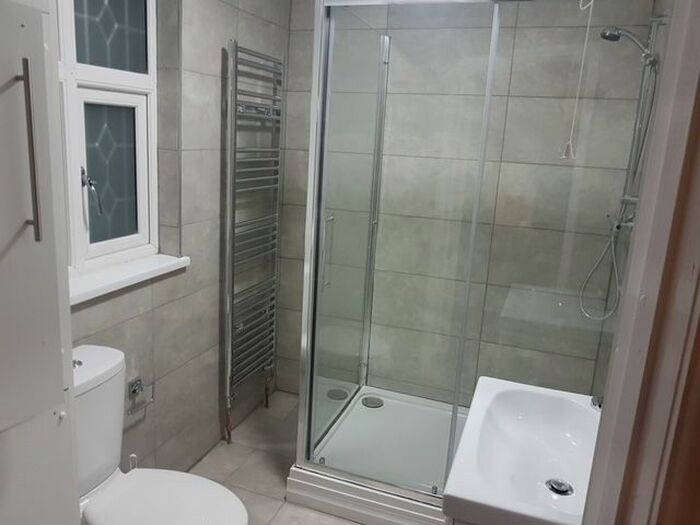 5 Bedroom Semi-Detached House To Rent In Langwood Close, Coventry, CV4